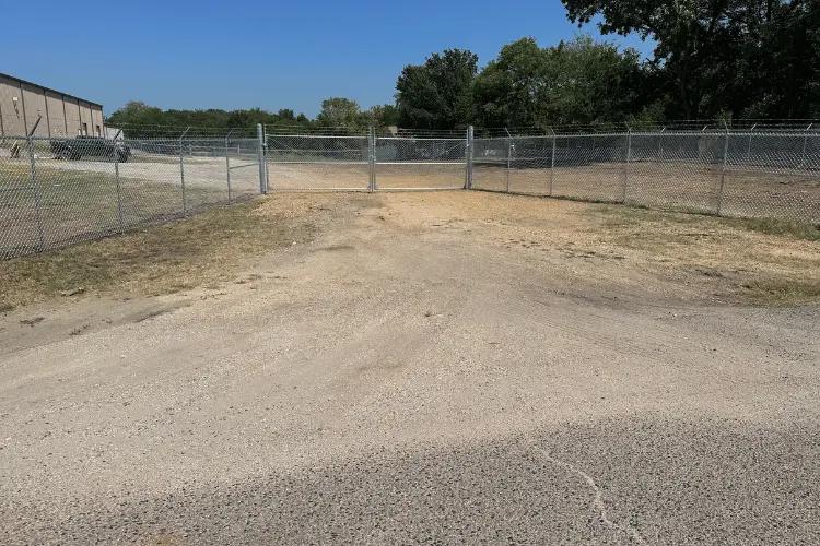 Commercial high-security fence with a barbed top in Oklahoma City